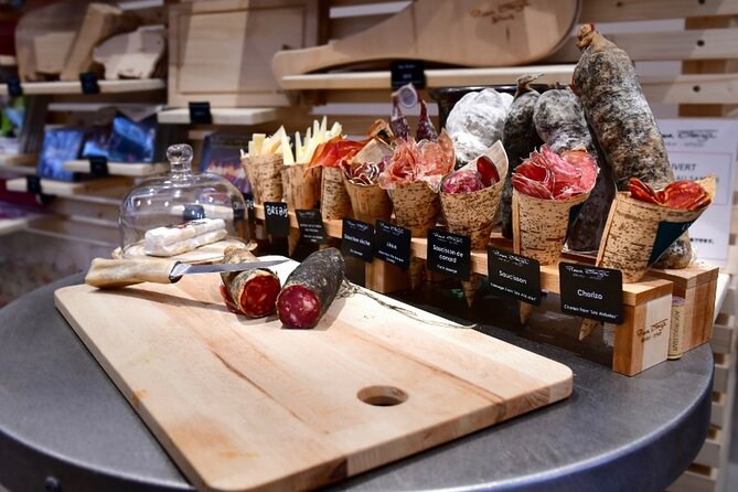 #1 Bordeaux Food and Wine Tasting Tour w/ Local Foodie Guide - What this Bordeaux food walk is really like