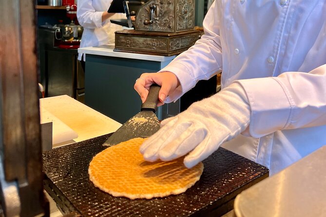 10 Tastes of Amsterdam: Food Tour by UNESCO Canals and Jordaan - The Nine Streets and the best city stories
