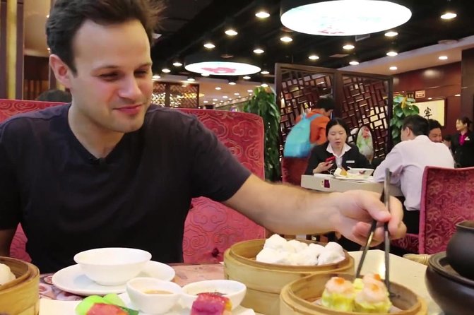3-Hour Private Night Tour: Beijing Foodie Experience - Sichuan skewers and local drinks