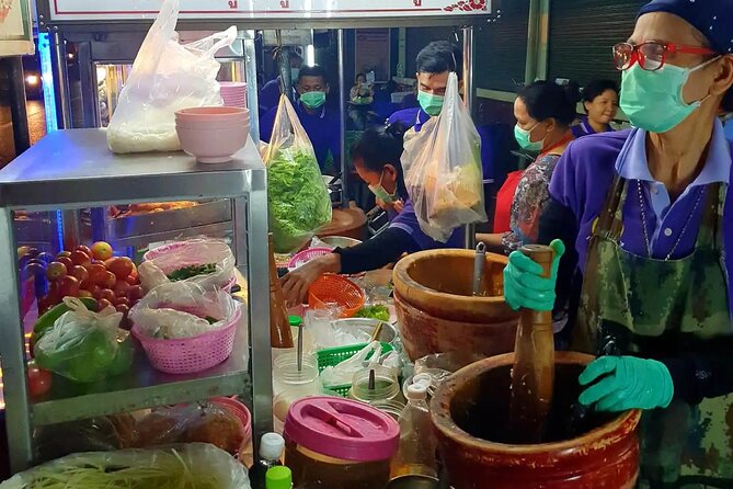 4-Hour Hidden Bangkok TukTuk Street Food Guided Tour - Why this Bangkok evening feels different