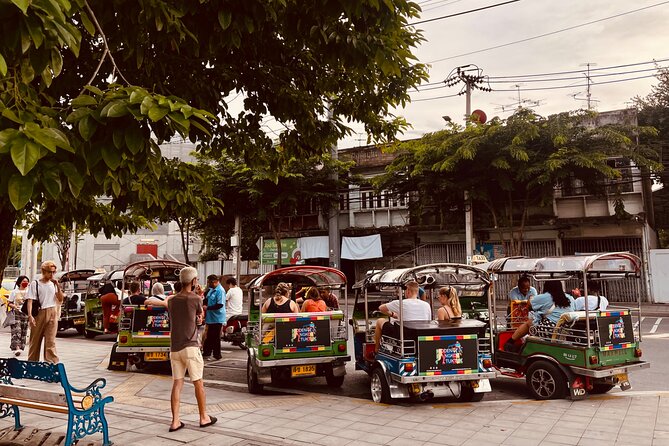 4-Hour Hidden Bangkok TukTuk Street Food Guided Tour - Isaan food at Thonburi Market Place
