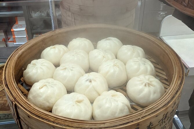 A Wok Around Chinatown: Culinary and Cultural Walking Tour Led by a Chef - Walking through Chinatown’s food shops