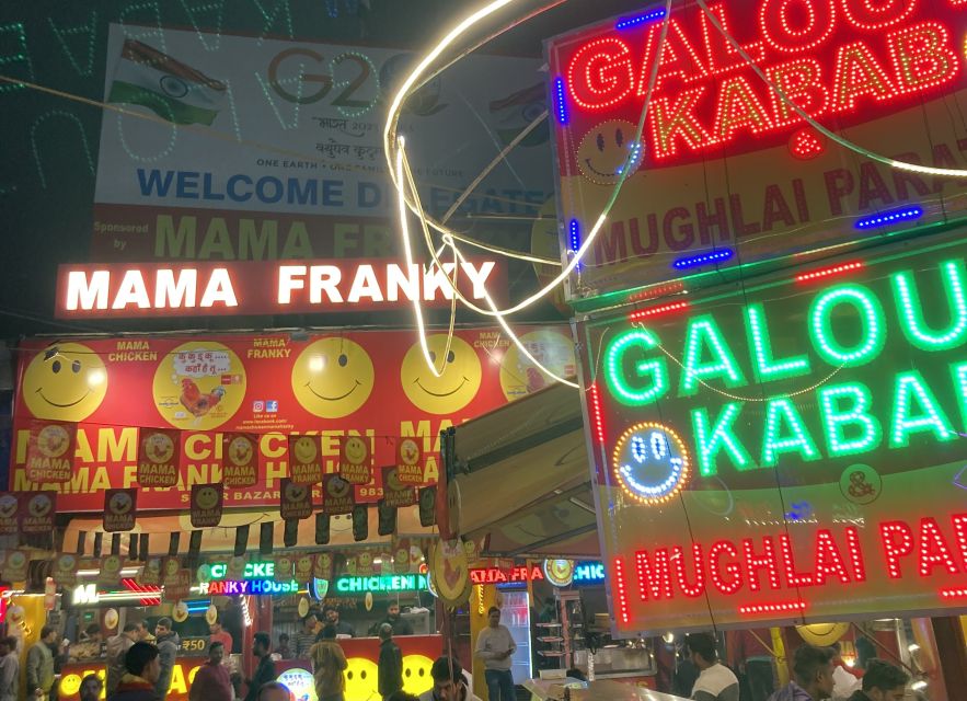 Agra: Sadar Bazar Food Market Night Walking Tour by Tuk-Tuk - Walking Sadar Bazar’s narrow lanes