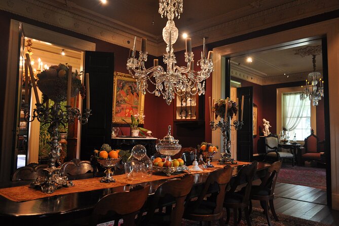 Airboat and Plantations Tour with Gourmet Lunch from New Orleans - Laura Plantation and the Creole story