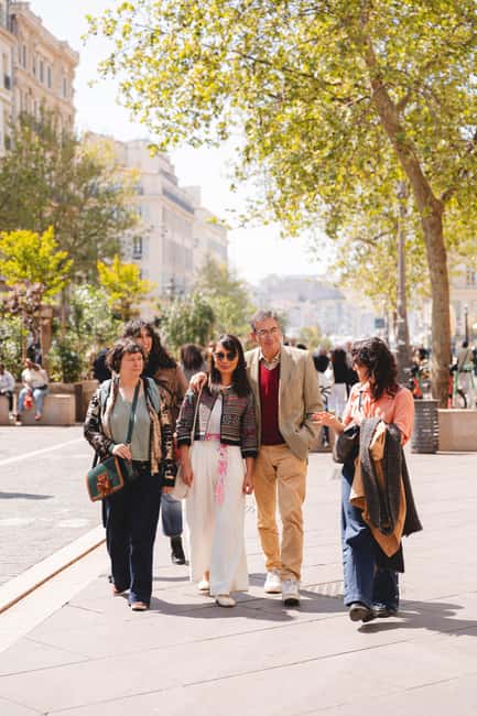 Aix-en-Provence: Food Tour - Hôtel de Ville and the city between bites