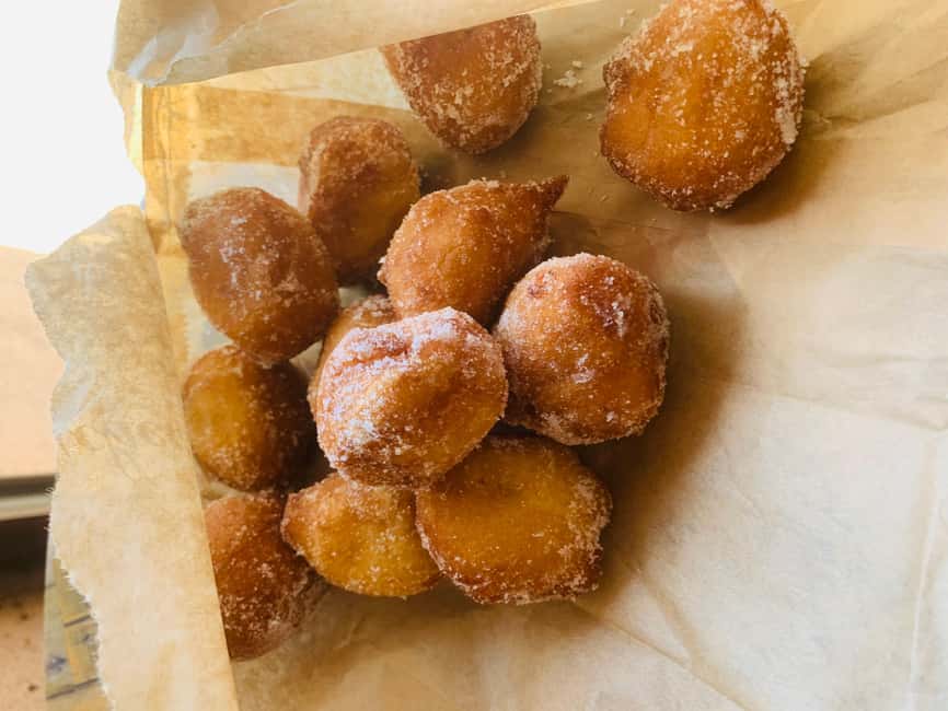 Ajaccio: Local Food Tour with Tastings - The guides and the feel of the group