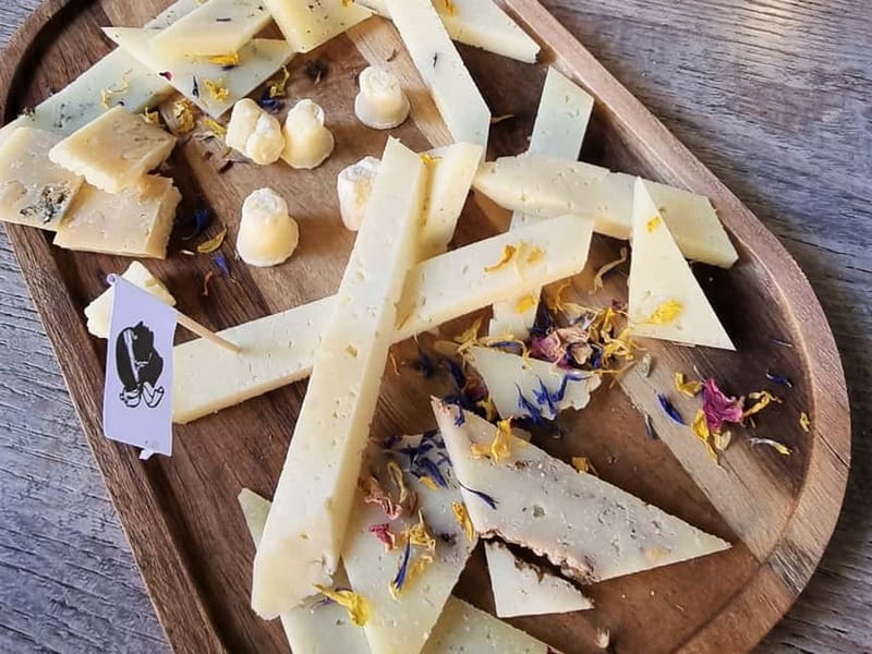 Ajaccio: Local Food Tour with Tastings - Vegetarians and food restrictions