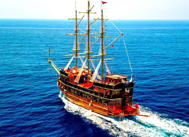 Alanya: Pirate Boat Tour with Food and Drinks - A pirate ship with a practical Alanya price tag