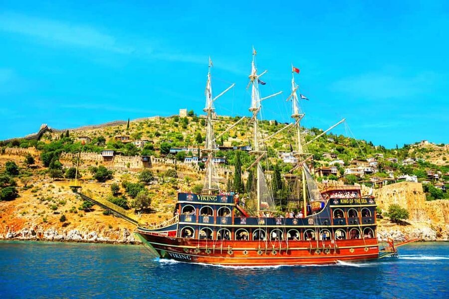 Alanya: Pirate Boat Tour with Food and Drinks - Practical advice before you go