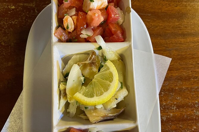 Albufeira Food Experience: Land & Sea Tapas w/ Wines - A small group, with guide quality as the wild card