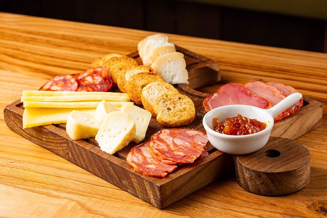 Albufeira Food Experience: Land & Sea Tapas w/ Wines - What the $54.07 price buys you