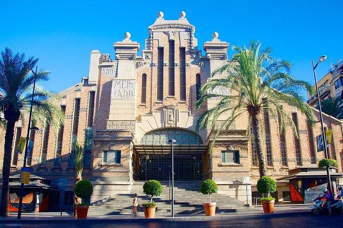 Alicante Food Tour - Tasting pastries, olives, fruit, and Spanish ham