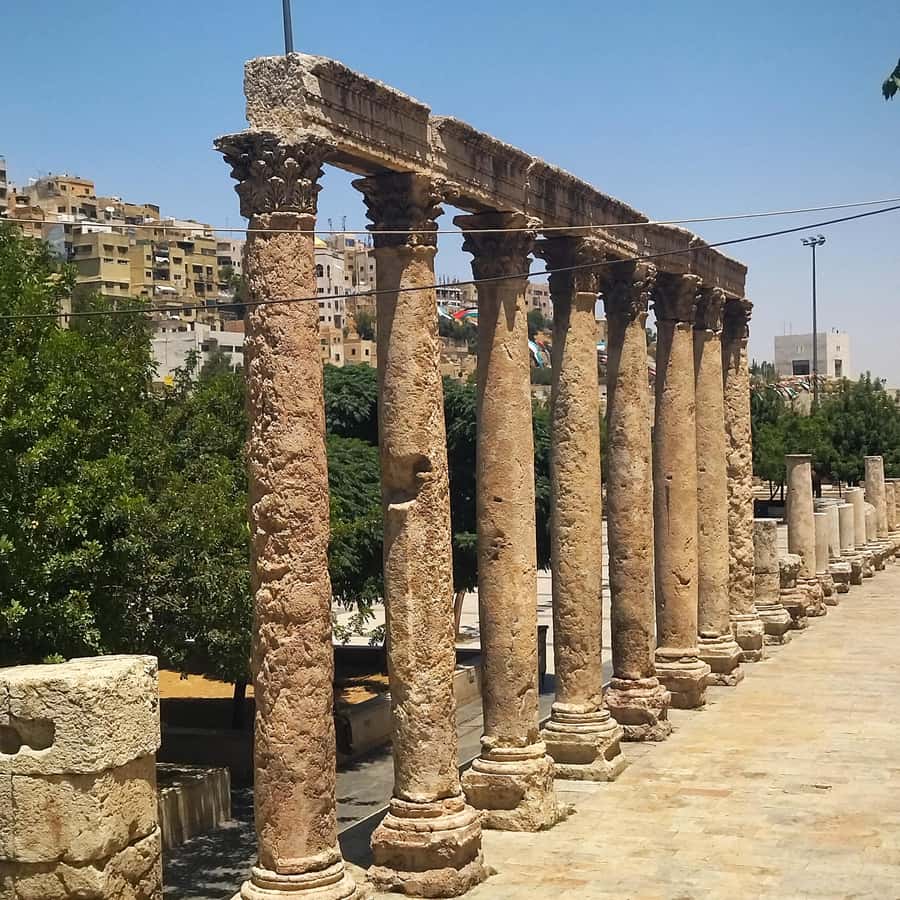 Amman Walking Tour: Hidden Gems, Culture & Street Food - How much walking and climbing should you expect?