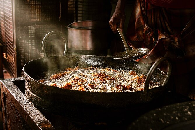 Amritsar Food Walk With Hidden Gems - Starting at Maharaja Ranjit Singh’s statue