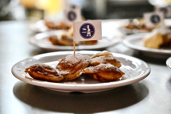 Amsterdam Food Tour of 10+ Local Classic Tastings in Jordaan Area - Why the Jordaan is a fine place to eat your way through Amsterdam
