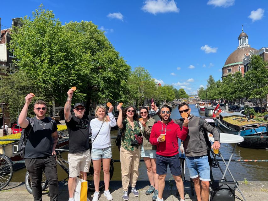 Amsterdam: Food Tour with Drinks by Spui, Canals and Jordaan - De Negen Straatjes and the final sweets