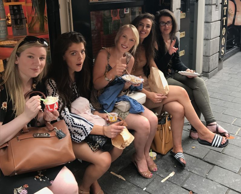 Amsterdam: Private Red Light District and Food Tour - Who will get the most from this two-hour tour