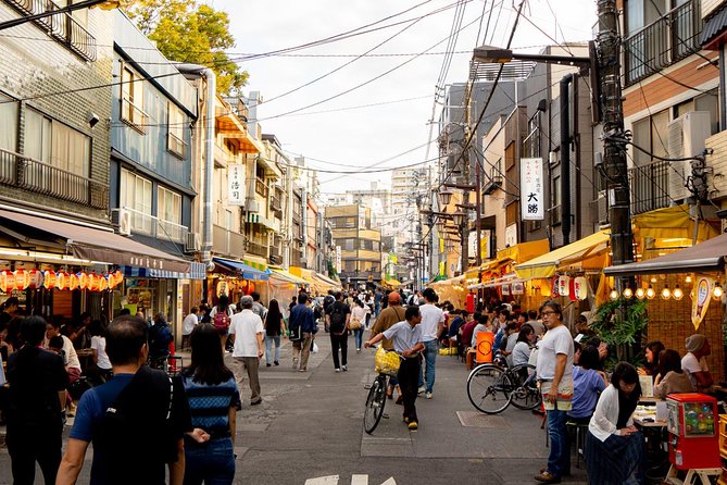 Asakusa Highlights: Street Food Crawl Tour (7+ Local Bites) - Key points at a glance