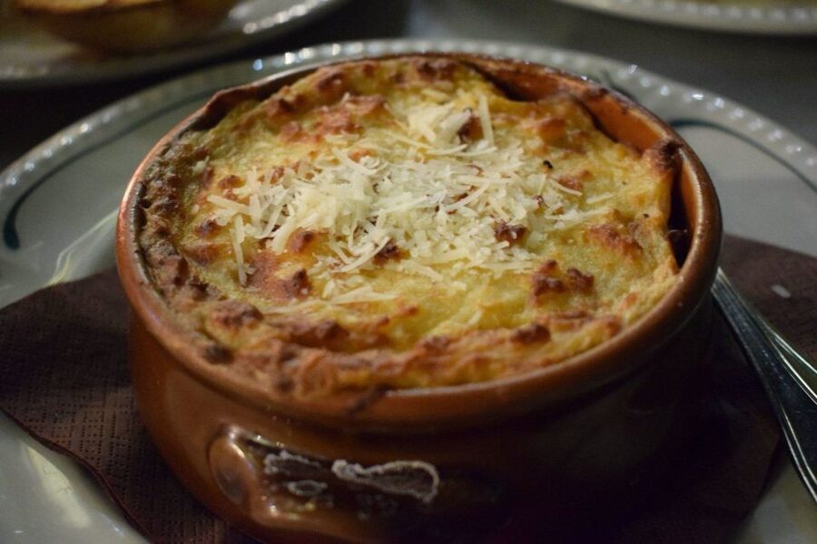 Athens: Premium Food and Wine Tasting Tour in the evening - Key points at a glance
