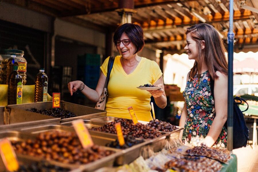 Athens: Private Food Tour – 10 Tastings With Locals - Why the private guide makes a difference