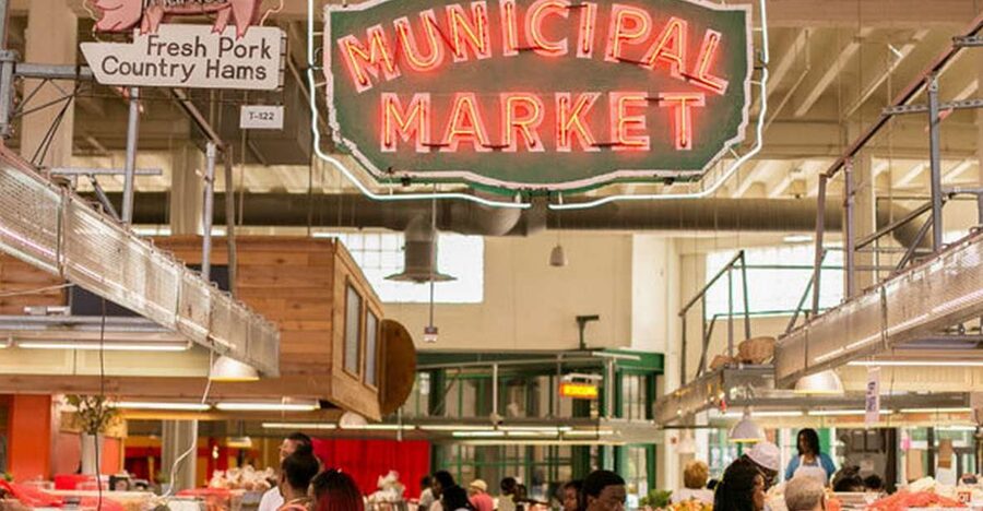 Atlanta: Historic Market Food Tour and Biscuit Cooking Class - Four vendors and eight Southern tastings