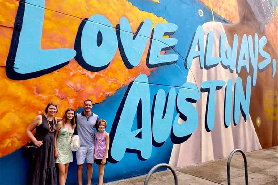 Austin: Downtown Food Tour with 6+ Tastings of Local Flavors - Austin stories between the bites