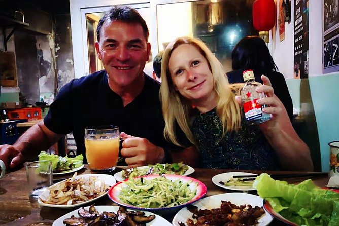 Authentic Local Food Tour in Center Beijing - Walking the hutongs between food stops