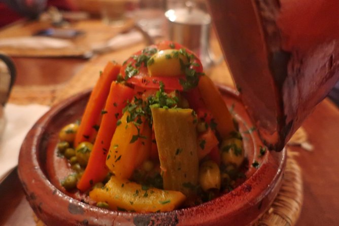 Authentic Moroccan Food Tour in Marrakech with Dinner - What makes the Jemaa el-Fna stops useful