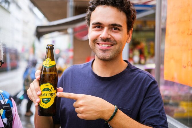 Authentic Vienna Food Tour inc. lunch, street food, 3 drinks - Street food at Brunnenmarkt