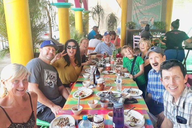 AvoCabo Food Tour - Three hours on foot, with a few things to watch