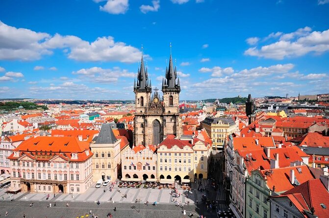 Award-Winning Prague Evening Old Town Food and Drink Tour - Key details at a glance
