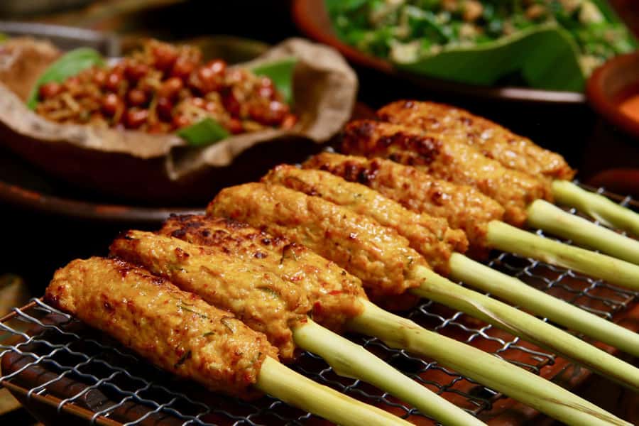 Bali: Authentic Culinary Street Food Experience Tour - Why this is more than a food crawl