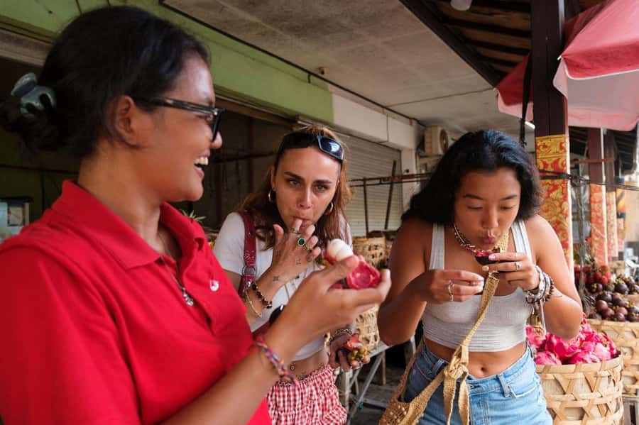 Bali: Delicious Indonesian Food Tour - Group size, pace, and comfort