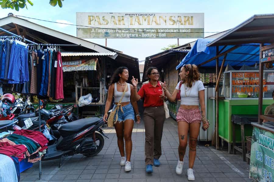 Bali: Delicious Indonesian Food Tour - Kreneng Market, where the meal begins