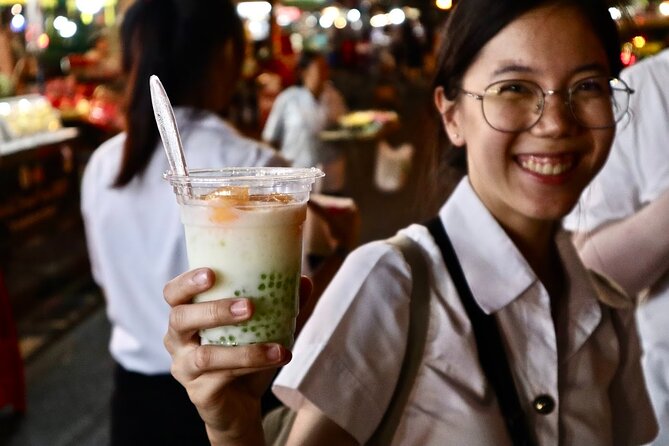 Bangkok by Night Food Tour with 10+ Tastings in Chinatown - The menu from Tuesday through Sunday