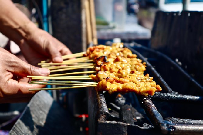 Bangkok by Night Food Tour with 10+ Tastings in Chinatown - Monday has a different food lineup