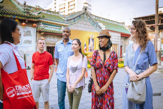 Bangkok Hidden Gems: Talad Noi, Chinatown & Street Food Tour - Hong Sieng Kong beside the Chao Phraya