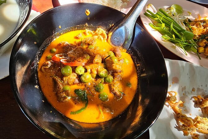 Bangkok Street Food Variety Cultures Local Tasty - A short photo stop at Odeon Roundabout