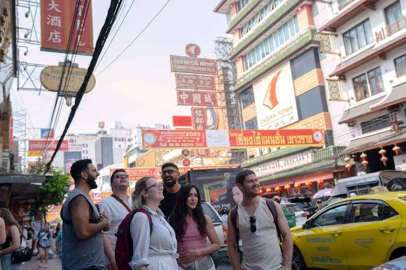 Bangkok: Talad Noi Hidden Gems & Street Food Adventure - Chow Sue Kong Shrine and the older Chinese quarter