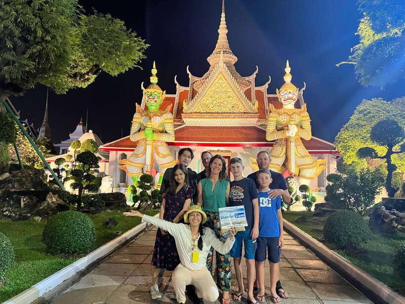 Bangkok Tuk-Tuk by Night with Chinatown Street Food Meal - The Grand Palace and Wat Phra Kaew by night