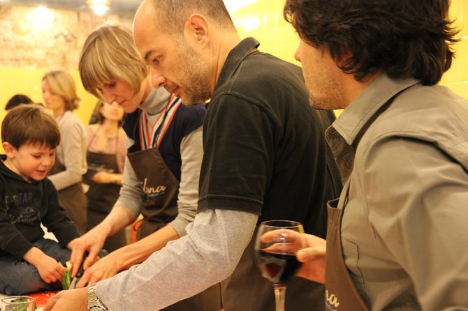 Barcelona Culinary Experience: Paella & Tapas Cooking Class - Tapas, Paella, Dessert, and Wine