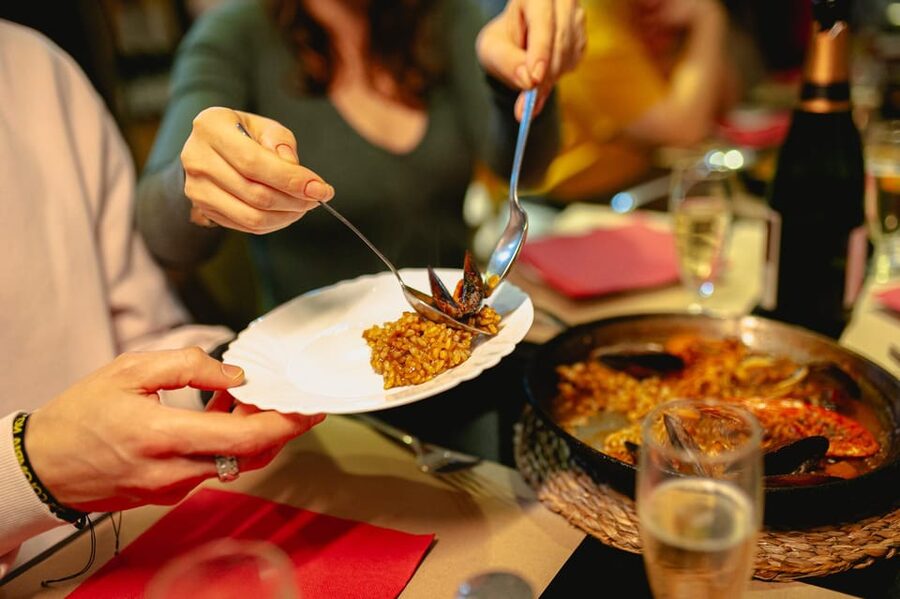 Barcelona: El Born Food Walking Tour with Tapas and Drinks - Should you book it?