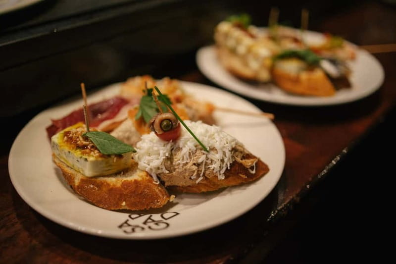 Barcelona: Food Walking Tour with Tapas and Wine - The guide can make or break the evening