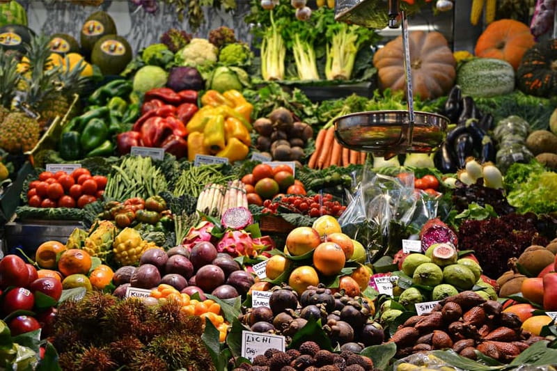 Barcelona: Markets Tour With Food and Wine Tasting Upgrade - Santa Caterina Market and a quieter look at local shopping