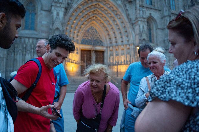 Barcelona Old Town Tapas Tour: Vermouth, Bites & Hidden Gems - Vermouth, cava, and the old Jewish Quarter