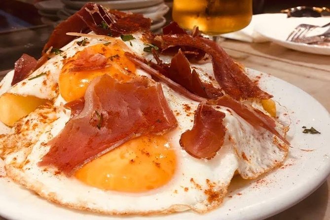 Barcelona Poble Sec Tapas & Wine Tour - An evening meal, not a quick tapas crawl