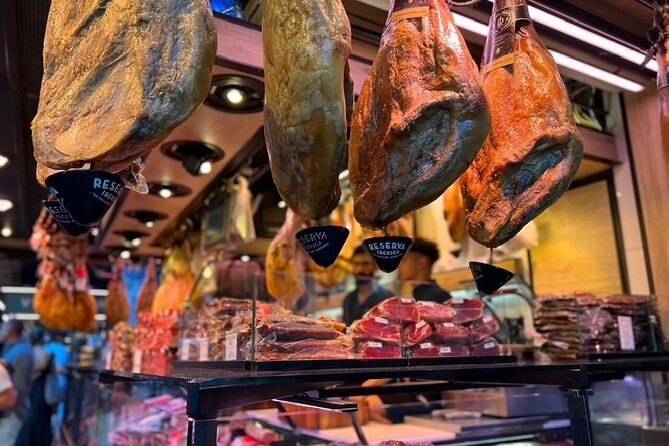 Barcelona´s Lunch or Dinner Tapas Tour: Food, drinks, happiness! - Ida’s style and the value of a small group