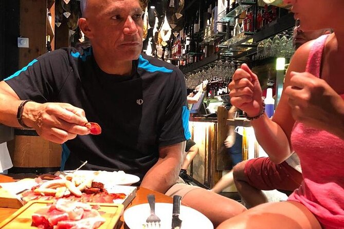 Barcelona´s Lunch or Dinner Tapas Tour: Food, drinks, happiness! - Plaça de Sant Jaume and the city’s civic center