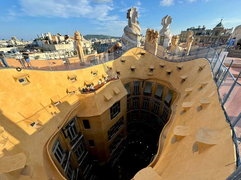Barcelona: Sagrada Familia, La Pedrera & Cava Tasting Tour - Why this four-hour route works