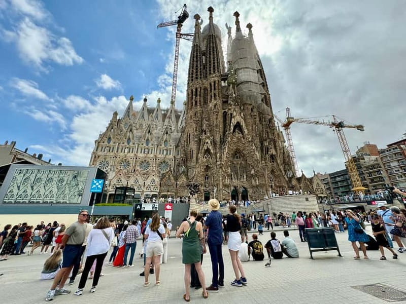 Barcelona: Sagrada Familia, La Pedrera & Cava Tasting Tour - Starting inside Casa Mila, Gaudí’s stone wave